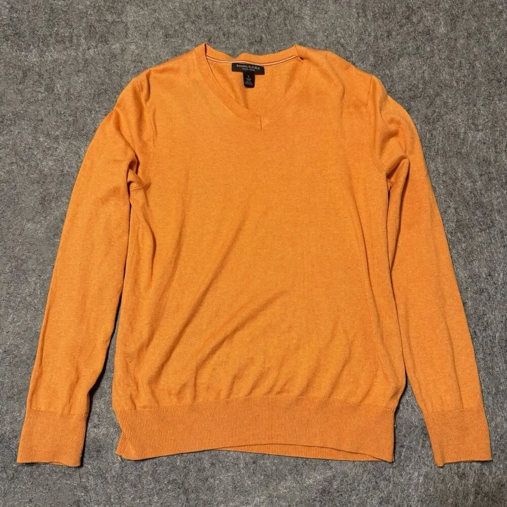 Banana Republic Luxury Blend V Neck Sweater Mens Small Silk Cotton Cashmere